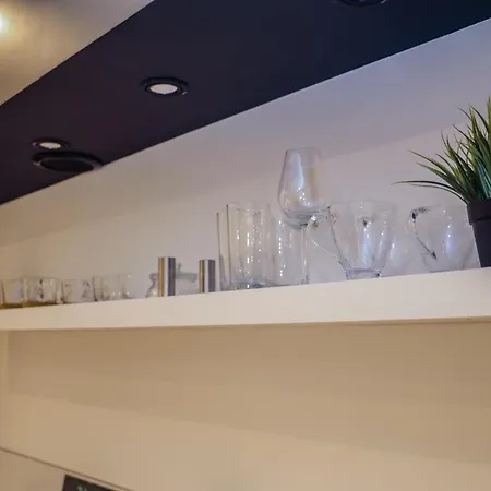 White Apartment In Center Of Катовіце Екстер'єр фото
